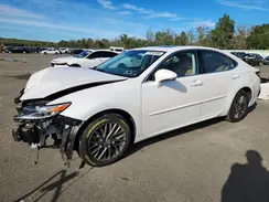 58ABK1GG1JU097963 2018 LEXUS ES