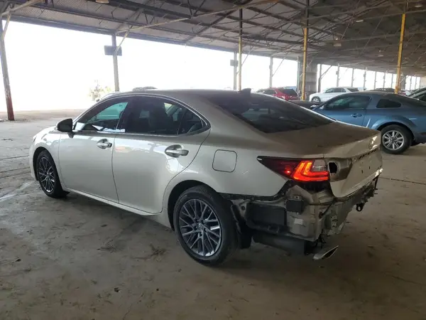 58ABK1GG1JU098983 2018 LEXUS ES - Image 2