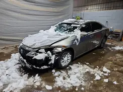 58ABK1GG1JU108511 2018 LEXUS ES