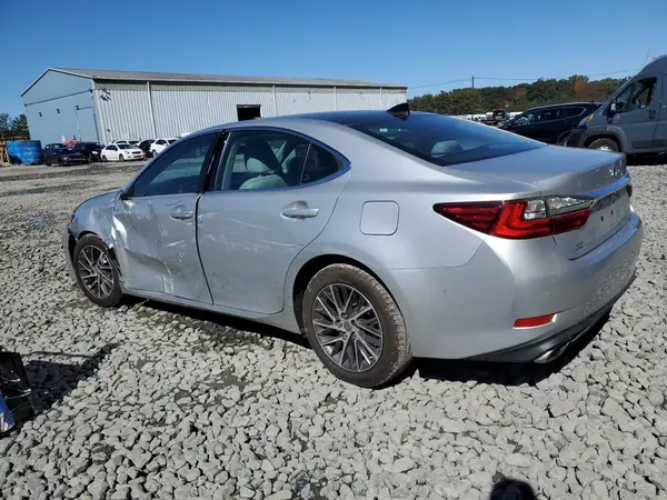 58ABK1GG1JU110162 2018 LEXUS ES - Image 2