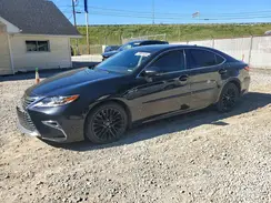 58ABK1GG1JU111571 2018 LEXUS ES