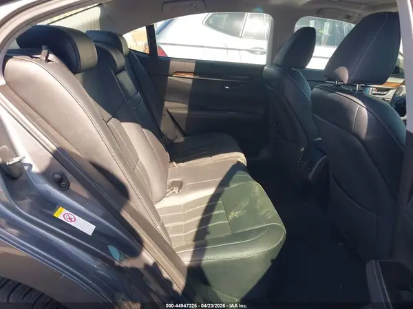 58ABK1GG1JU112249 2018 LEXUS ES - Image 8