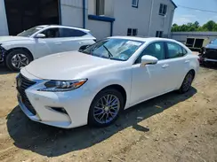 58ABK1GG1JU115460 2018 LEXUS ES