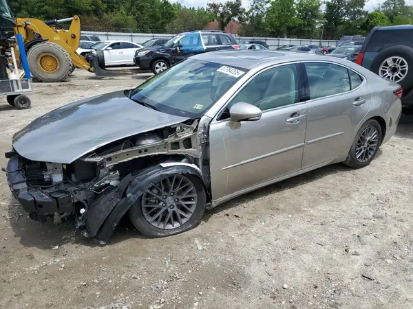 58ABK1GG1JU117645 2018 LEXUS ES - Image 1