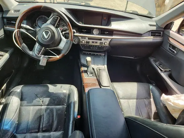 58ABK1GG2GU005400 2016 LEXUS ES - Image 8
