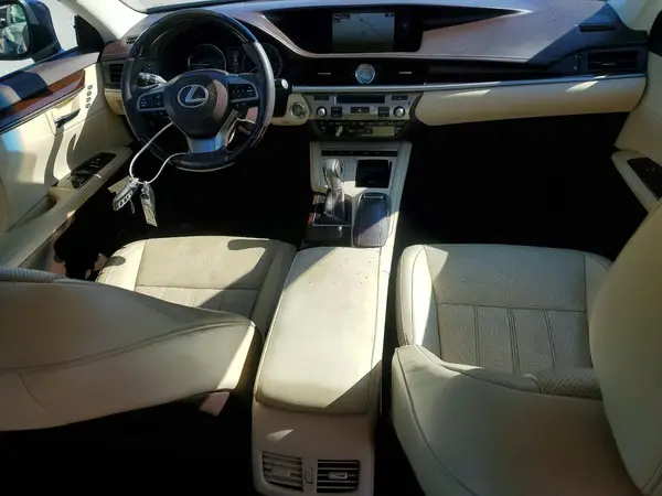 58ABK1GG2GU010399 2016 LEXUS ES - Image 8