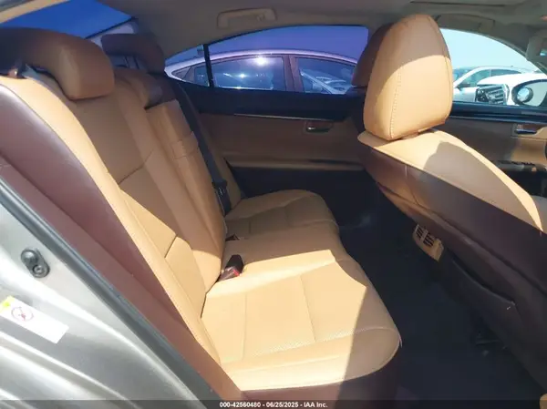58ABK1GG2GU012993 2016 LEXUS ES - Image 8