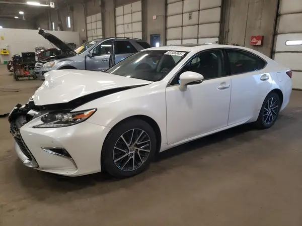 58ABK1GG2GU013853 2016 LEXUS ES - Image 1