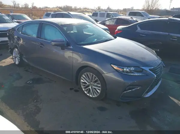 58ABK1GG2GU016509 2016 LEXUS ES - Image 1