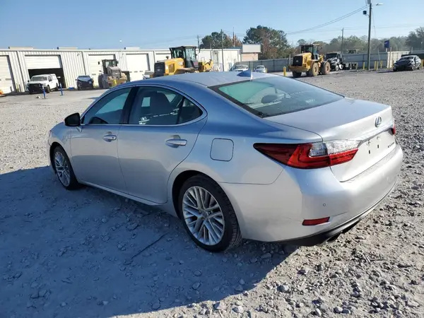 58ABK1GG2GU018650 2016 LEXUS ES - Image 2