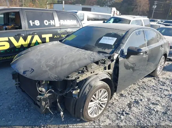 58ABK1GG2GU022181 2016 LEXUS ES - Image 2