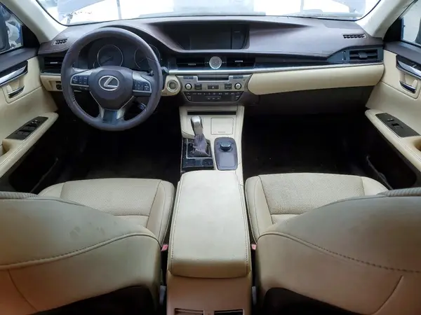 58ABK1GG2GU022410 2016 LEXUS ES - Image 8