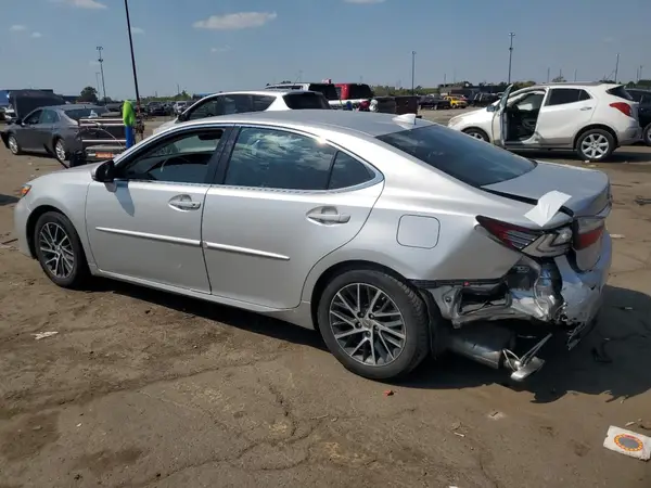 58ABK1GG2GU022651 2016 LEXUS ES - Image 2