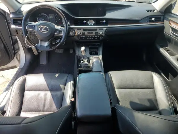 58ABK1GG2GU022651 2016 LEXUS ES - Image 8