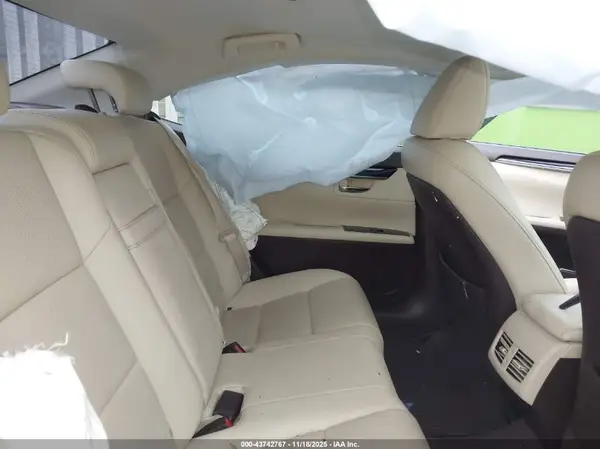 58ABK1GG2GU025436 2016 LEXUS ES - Image 8
