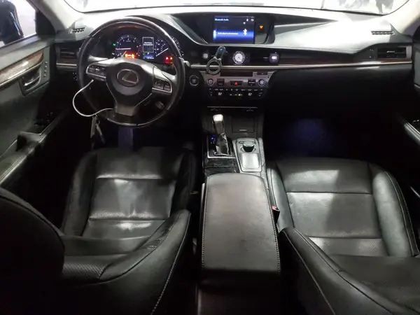 58ABK1GG2GU027557 2016 LEXUS ES - Image 8
