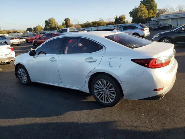 58ABK1GG2GU030796 2016 LEXUS ES - Image 2