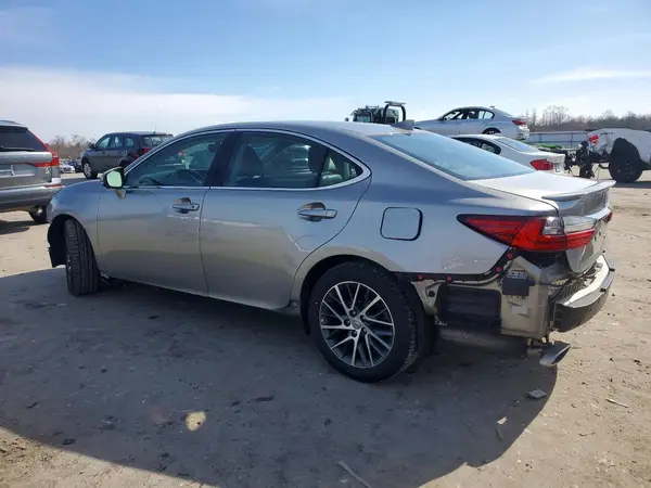58ABK1GG2GU031172 2016 LEXUS ES - Image 2