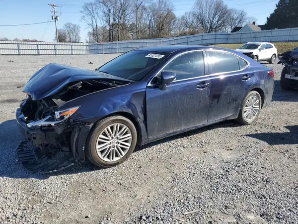 58ABK1GG2GU031804 2016 LEXUS ES - Image 1