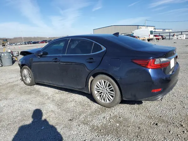 58ABK1GG2GU031804 2016 LEXUS ES - Image 2