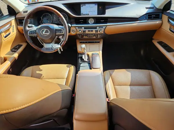 58ABK1GG2GU035643 2016 LEXUS ES - Image 8