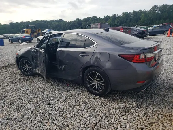 58ABK1GG2HU038169 2017 LEXUS ES - Image 2