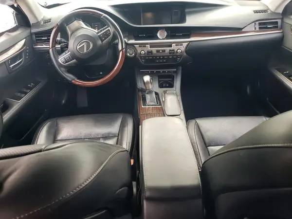 58ABK1GG2HU038169 2017 LEXUS ES - Image 8