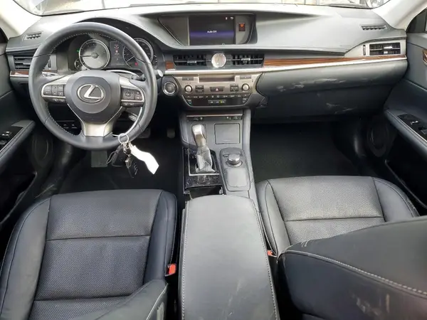 58ABK1GG2HU038625 2017 LEXUS ES - Image 8