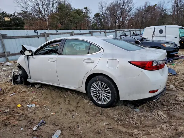 58ABK1GG2HU040164 2017 LEXUS ES - Image 2
