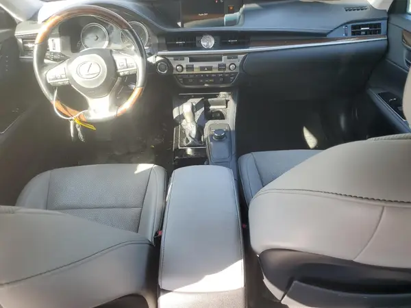 58ABK1GG2HU041413 2017 LEXUS ES - Image 8