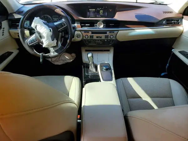58ABK1GG2HU044313 2017 LEXUS ES - Image 8