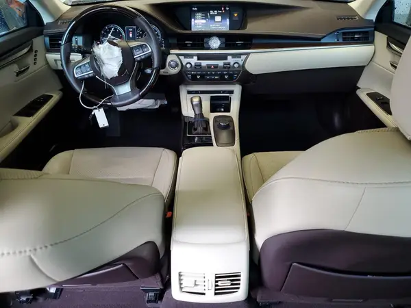 58ABK1GG2HU048202 2017 LEXUS ES - Image 8