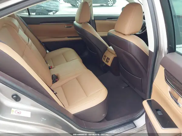58ABK1GG2HU049138 2017 LEXUS ES - Image 8