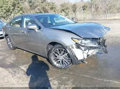 58ABK1GG2HU051066 2017 LEXUS ES