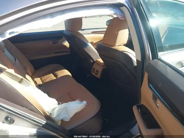 58ABK1GG2HU051066 2017 LEXUS ES - Image 8