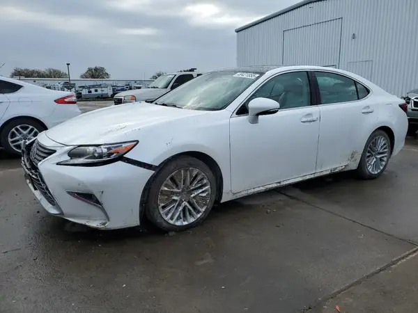58ABK1GG2HU052217 2017 LEXUS ES - Image 1