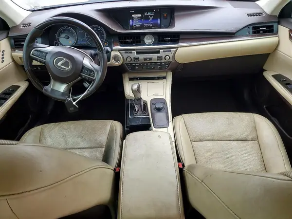 58ABK1GG2HU053867 2017 LEXUS ES - Image 8