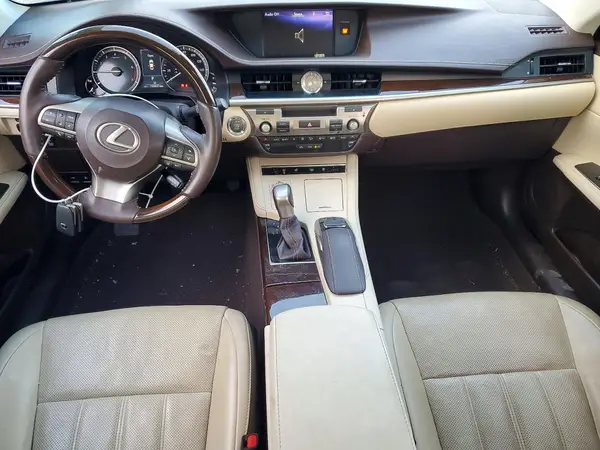 58ABK1GG2HU064142 2017 LEXUS ES - Image 8