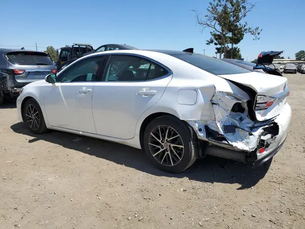58ABK1GG2HU064562 2017 LEXUS ES - Image 2