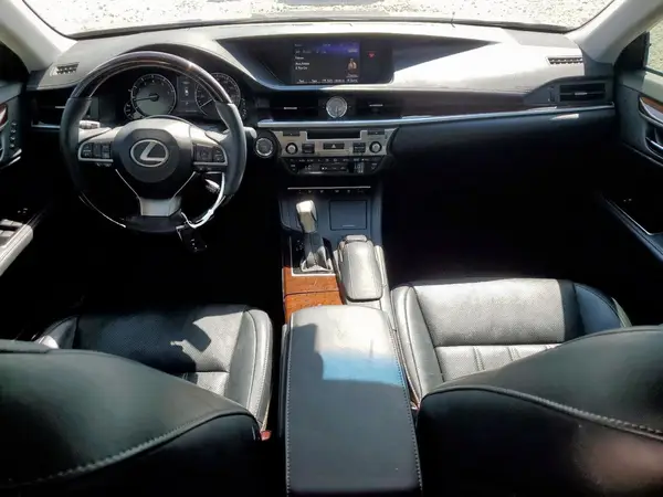 58ABK1GG2HU064898 2017 LEXUS ES - Image 8