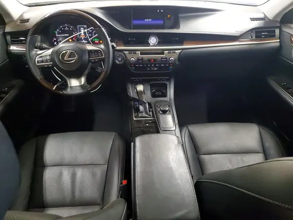 58ABK1GG2HU068790 2017 LEXUS ES - Image 8