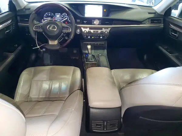58ABK1GG2HU068997 2017 LEXUS ES - Image 8