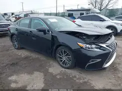 58ABK1GG2HU070524 2017 LEXUS ES