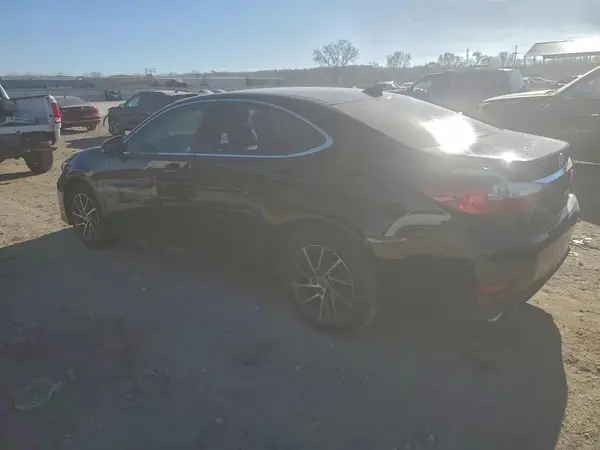 58ABK1GG2HU070846 2017 LEXUS ES - Image 2