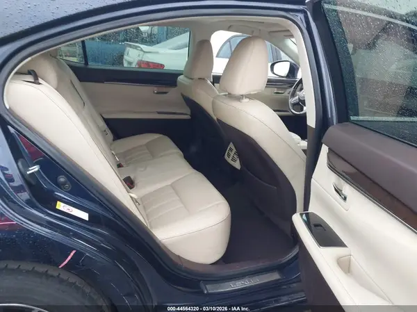 58ABK1GG2HU075867 2017 LEXUS ES - Image 8