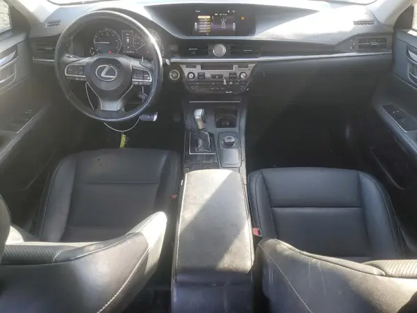 58ABK1GG2HU078154 2017 LEXUS ES - Image 8