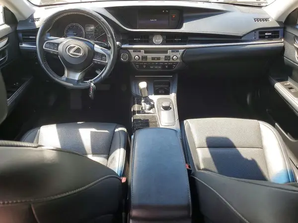58ABK1GG2HU078476 2017 LEXUS ES - Image 8