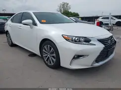 58ABK1GG2JU079715 2018 LEXUS ES