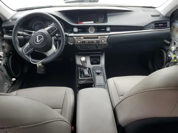 58ABK1GG2JU084798 2018 LEXUS ES - Image 8