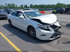 58ABK1GG2JU091783 2018 LEXUS ES